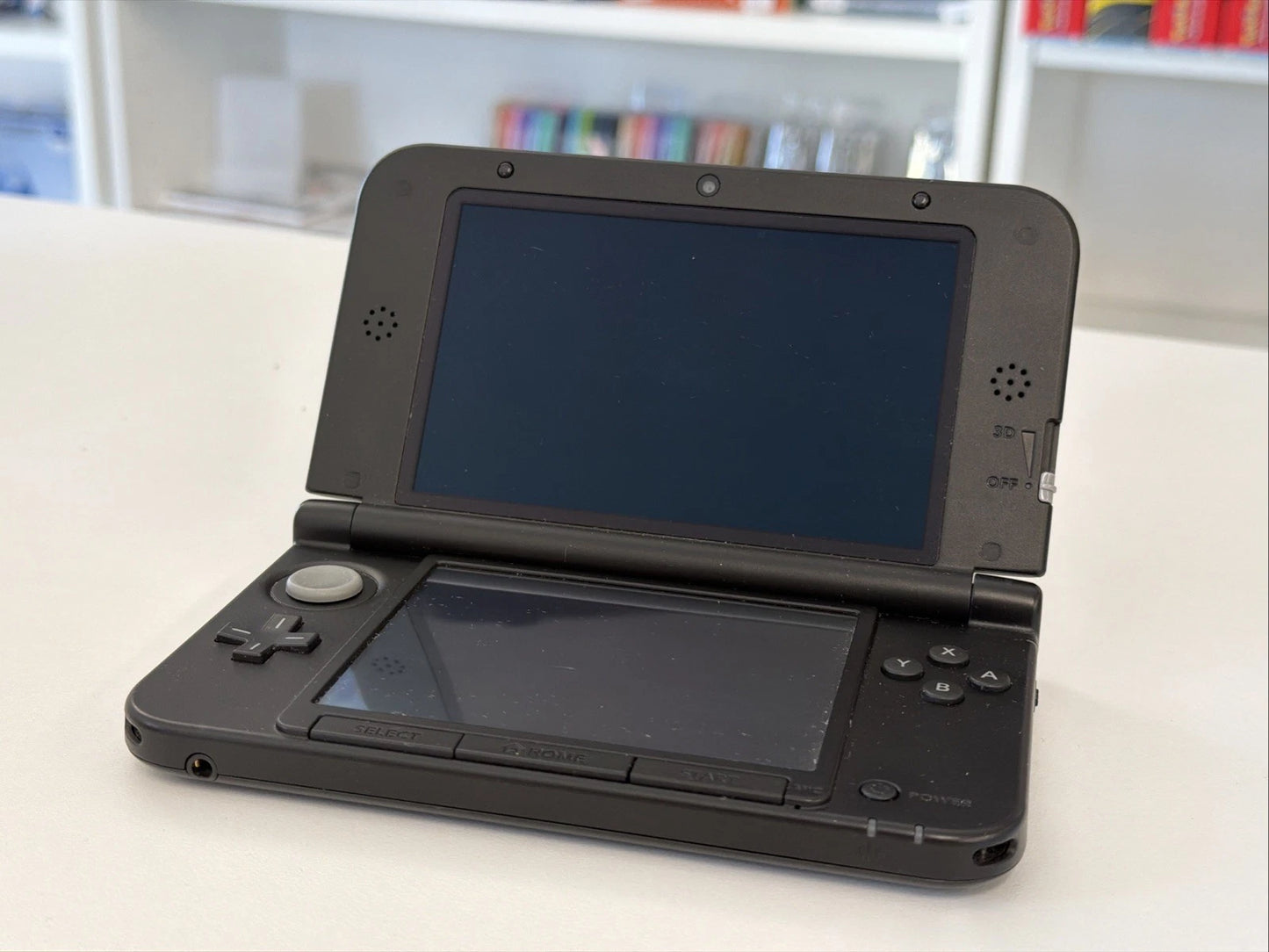 Nintendo 3DS XL Nero USATO + 4 Giochi + Custodia Ufficiale Pokémon