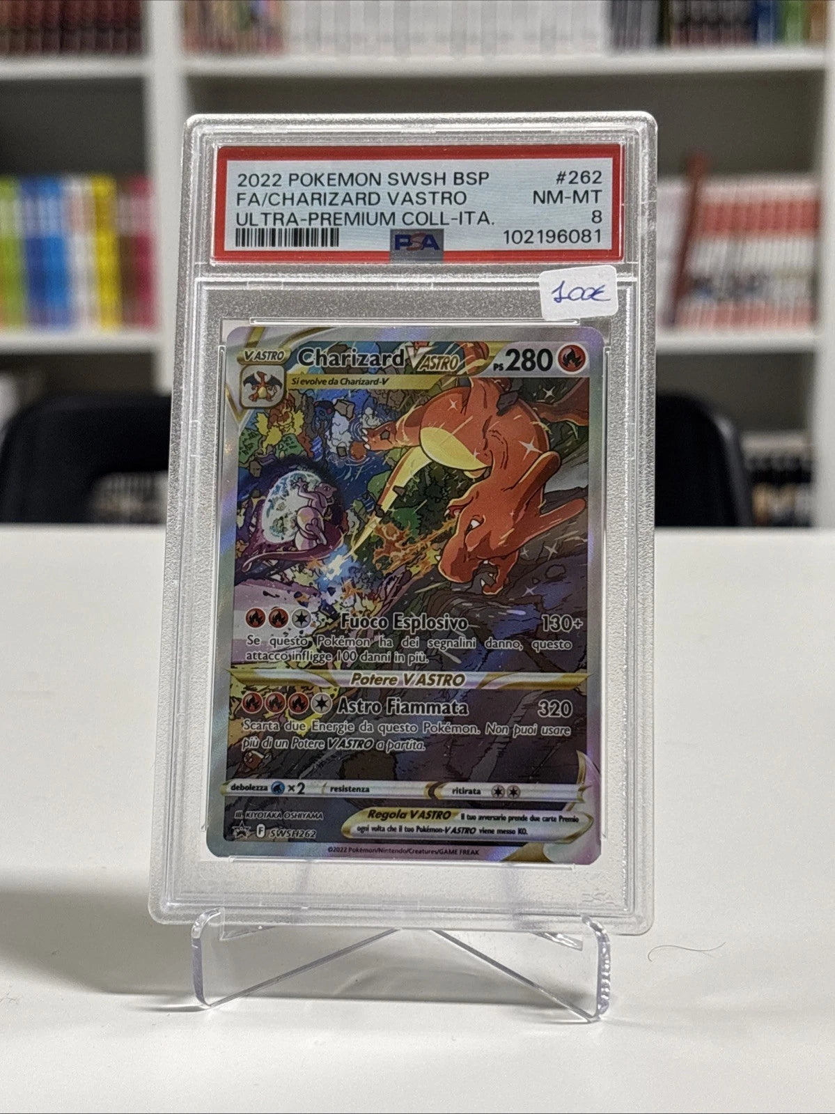 PSA NM-MT 8 CHARIZARD VASTRO