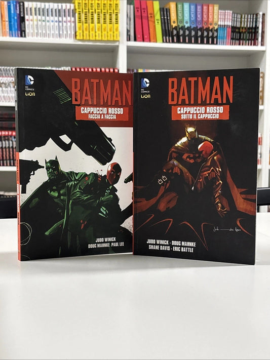 BATMAN- CAPPUCCIO ROSSO 1-2 USATO